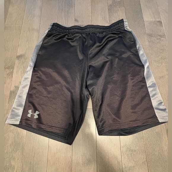 Under Armour Athletic Shorts, size small - Picture 1 of 2